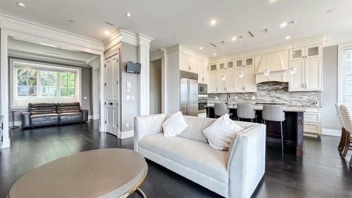 Photo 7 at 3941 W 11th Avenue, Point Grey, Vancouver West