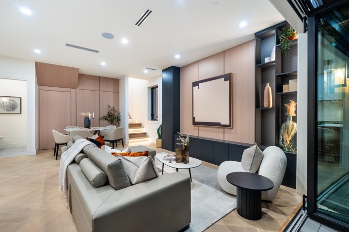 Photo 10 at 2 - 3345 W 13th Avenue, Kitsilano, Vancouver West