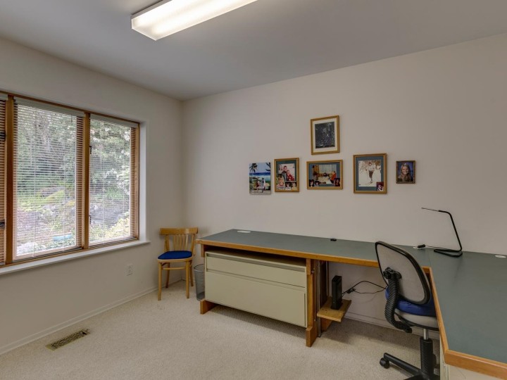 Photo 23 at 110 Oceanview Place, Lions Bay, West Vancouver