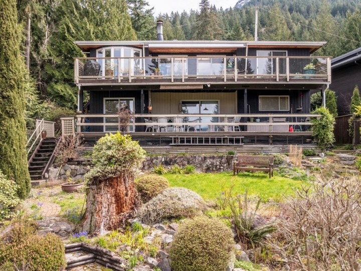 Photo 37 at 110 Oceanview Place, Lions Bay, West Vancouver