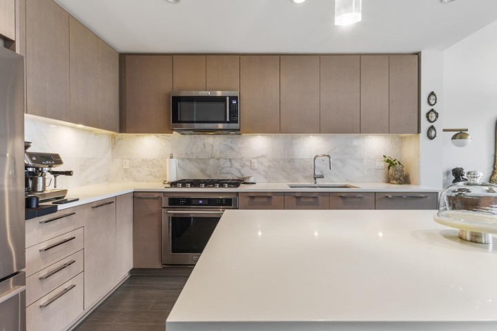 Photo 24 at 418 - 2651 Library Lane, Lynn Valley, North Vancouver