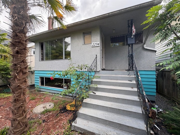 Photo 3 at 2274 Mclean Drive, Grandview Woodland, Vancouver East