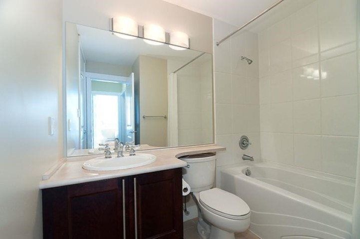 Photo 10 at 320 - 4685 Valley Drive, Quilchena, Vancouver West