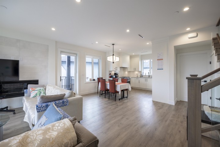 Photo 6 at 4541 Hoy Street, Collingwood VE, Vancouver East