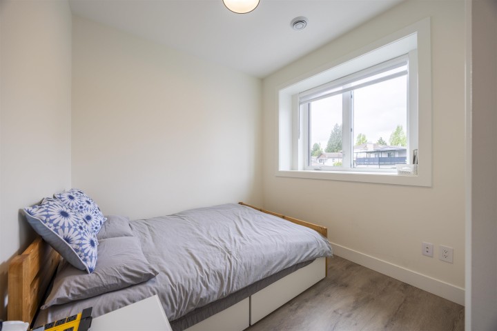 Photo 16 at 4541 Hoy Street, Collingwood VE, Vancouver East