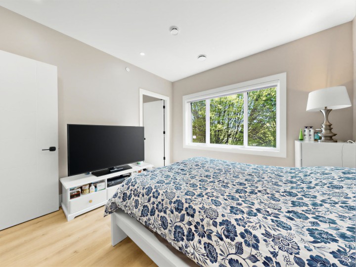 Photo 23 at 105 E 64th Avenue, South Vancouver, Vancouver East