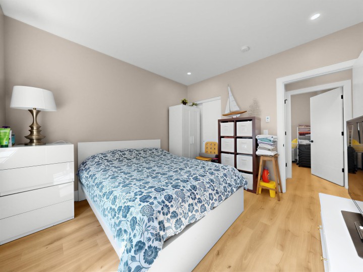 Photo 25 at 105 E 64th Avenue, South Vancouver, Vancouver East