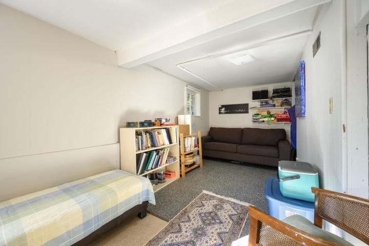 Photo 10 at 2633 Venables Street, Renfrew VE, Vancouver East