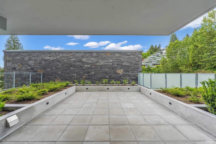 Photo 14 at 507 - 788 Arthur Erickson Place, Park Royal, West Vancouver