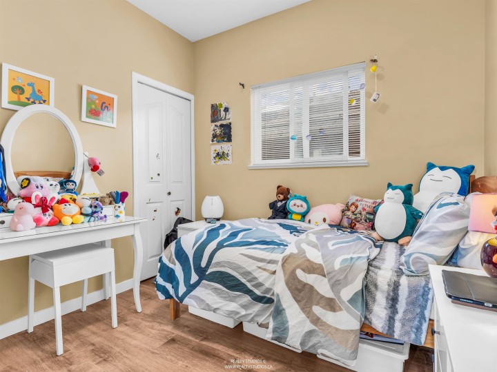 Photo 18 at 5323 Dumfries Street, Knight, Vancouver East