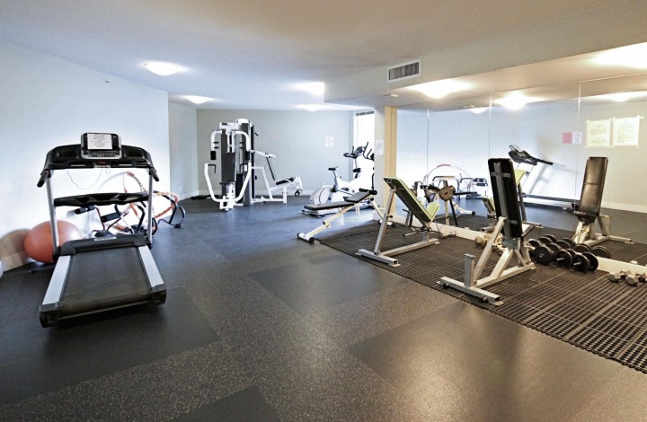 Photo 15 at 810 - 3663 Crowley Drive, Collingwood VE, Vancouver East