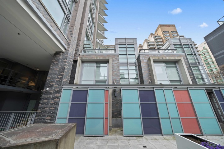 Photo 3 at 503 - 1283 Howe Street, Downtown VW, Vancouver West