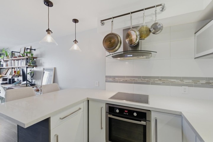 Photo 14 at 205 - 1864 Frances Street, Hastings, Vancouver East