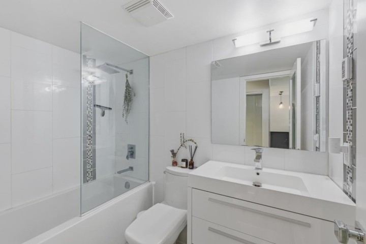 Photo 18 at 205 - 1864 Frances Street, Hastings, Vancouver East
