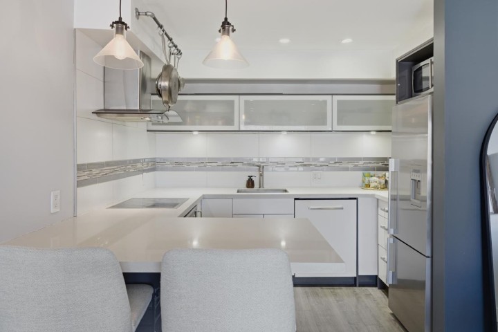Photo 11 at 205 - 1864 Frances Street, Hastings, Vancouver East