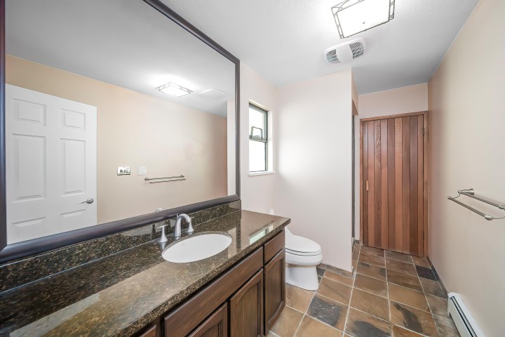 Photo 22 at 435 Inglewood Avenue, Cedardale, West Vancouver
