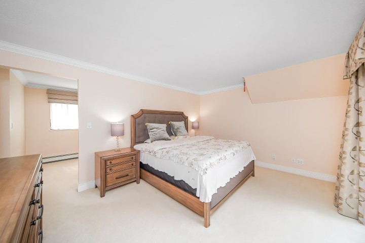 Photo 24 at 435 Inglewood Avenue, Cedardale, West Vancouver