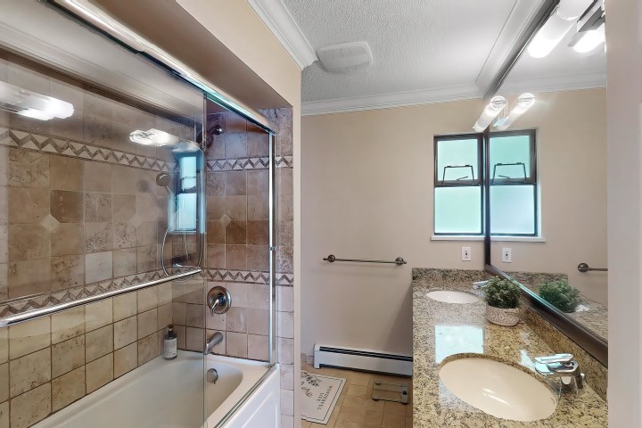 Photo 34 at 435 Inglewood Avenue, Cedardale, West Vancouver