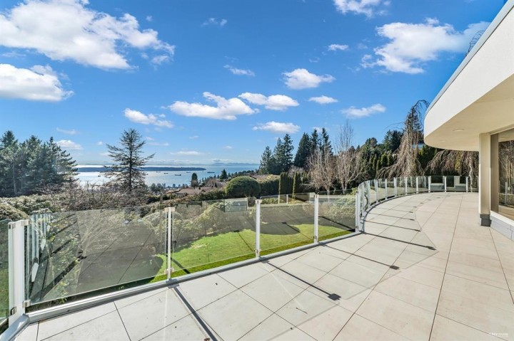 Photo 17 at 1407 Bramwell Road, Chartwell, West Vancouver