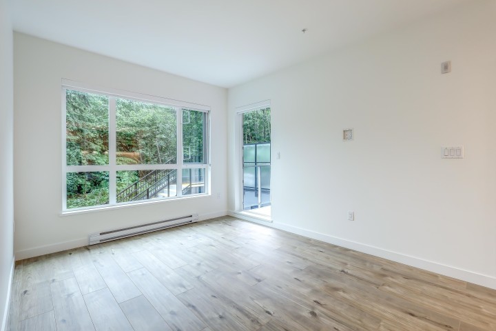 Photo 9 at 206 - 3594 Malsum Drive, Roche Point, North Vancouver