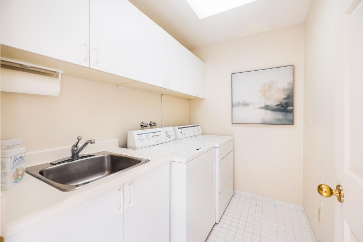 Photo 24 at 5360 Meadfeild Road, Upper Caulfeild, West Vancouver