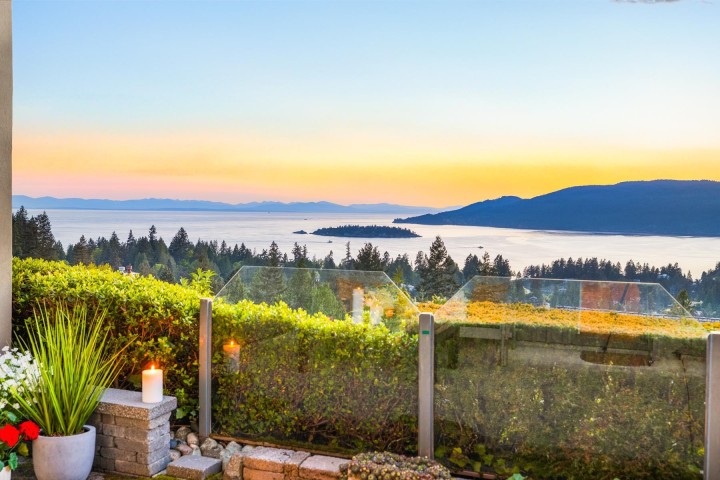 Photo 35 at 5360 Meadfeild Road, Upper Caulfeild, West Vancouver