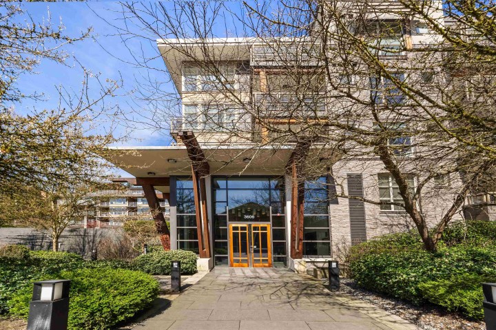Photo 7 at 418 - 3606 Aldercrest Drive, Roche Point, North Vancouver