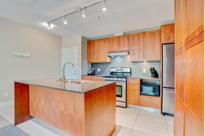 Photo 11 at 207 - 5955 Iona Drive, University VW, Vancouver West