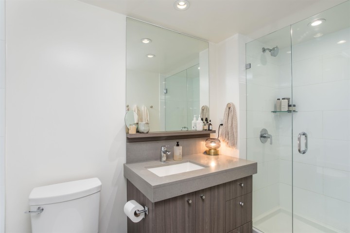 Photo 23 at 307 - 231 E Pender Street, Strathcona, Vancouver East