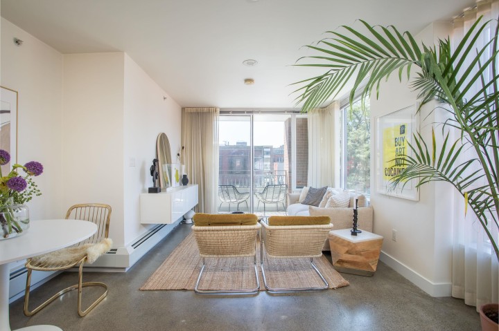 Photo 1 at 307 - 231 E Pender Street, Strathcona, Vancouver East