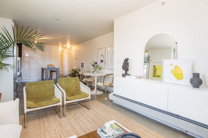 Photo 5 at 307 - 231 E Pender Street, Strathcona, Vancouver East