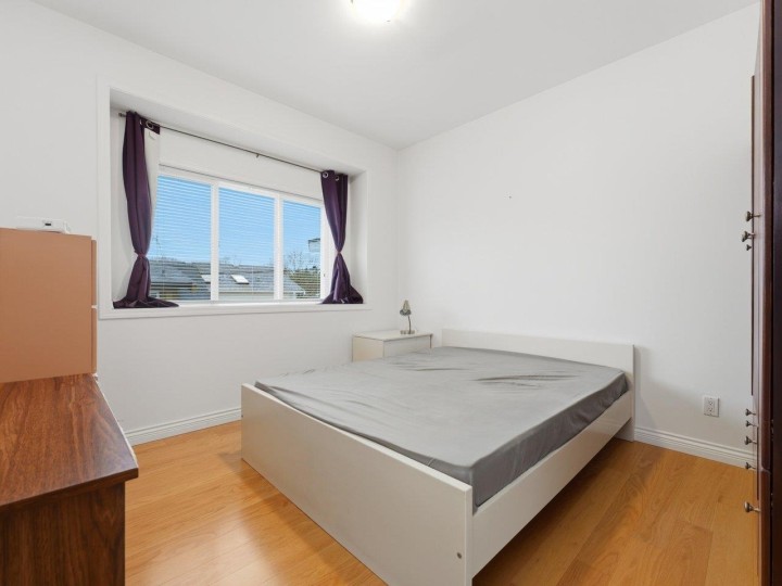 Photo 12 at 1115 Boundary Road, Renfrew VE, Vancouver East