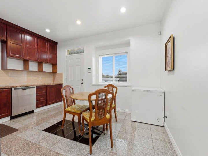 Photo 7 at 1115 Boundary Road, Renfrew VE, Vancouver East