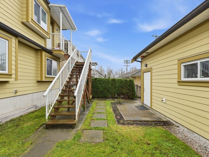 Photo 32 at 1115 Boundary Road, Renfrew VE, Vancouver East