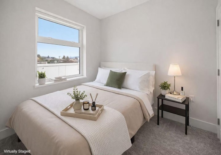 Photo 14 at 2 - 128 W Woodstock Avenue, Cambie, Vancouver West