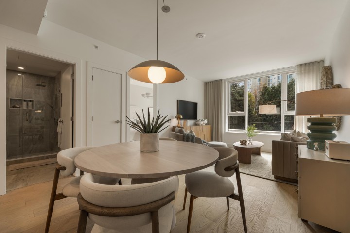 Photo 20 at 307 - 423 6th Street, Park Royal, West Vancouver