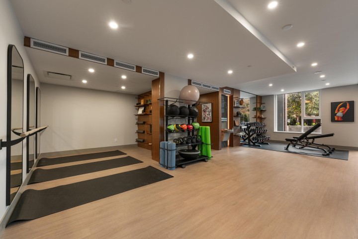 Photo 37 at 307 - 423 6th Street, Park Royal, West Vancouver