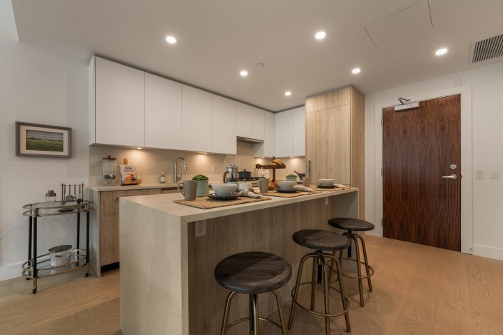 Photo 25 at 307 - 423 6th Street, Park Royal, West Vancouver