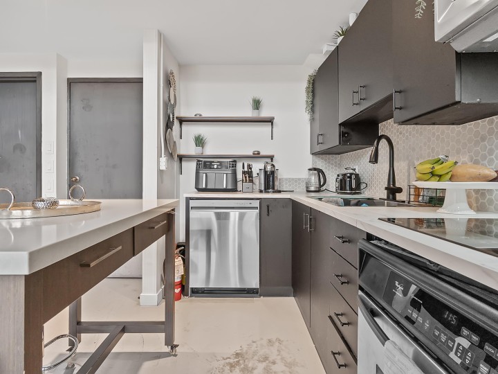 Photo 10 at 205 - 234 E 5th Avenue, Mount Pleasant VE, Vancouver East