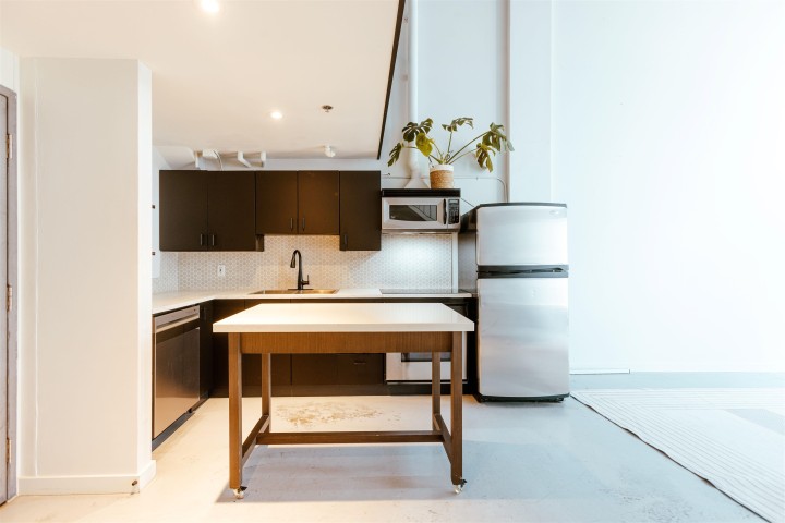 Photo 11 at 205 - 234 E 5th Avenue, Mount Pleasant VE, Vancouver East
