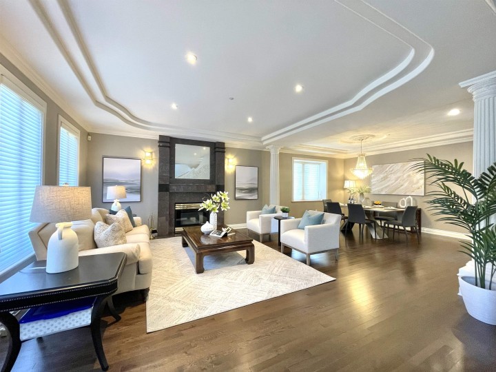 Photo 8 at 1120 W 58th Avenue, South Granville, Vancouver West