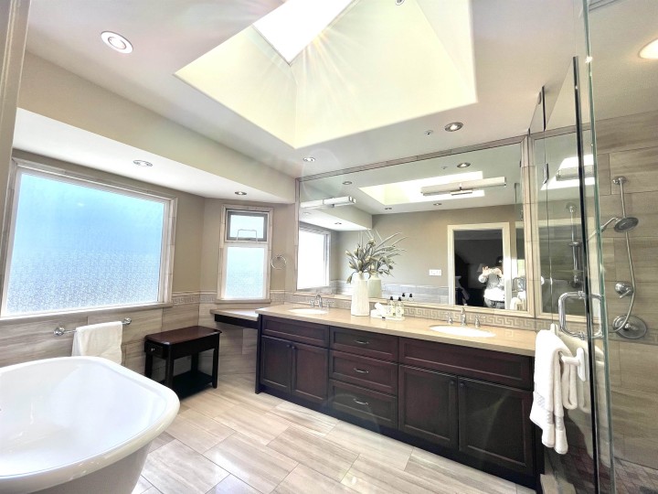 Photo 21 at 1120 W 58th Avenue, South Granville, Vancouver West