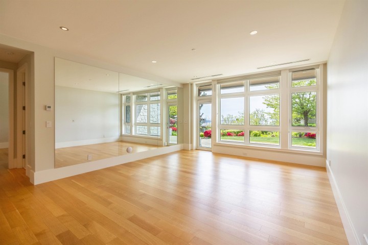 Photo 23 at 2948 Burfield Place, Cypress Park Estates, West Vancouver