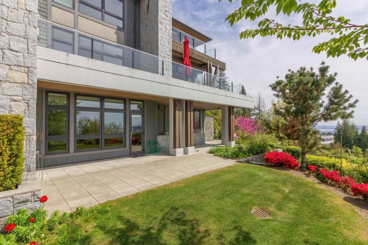Photo 32 at 2948 Burfield Place, Cypress Park Estates, West Vancouver