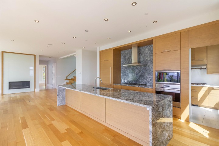 Photo 10 at 2948 Burfield Place, Cypress Park Estates, West Vancouver