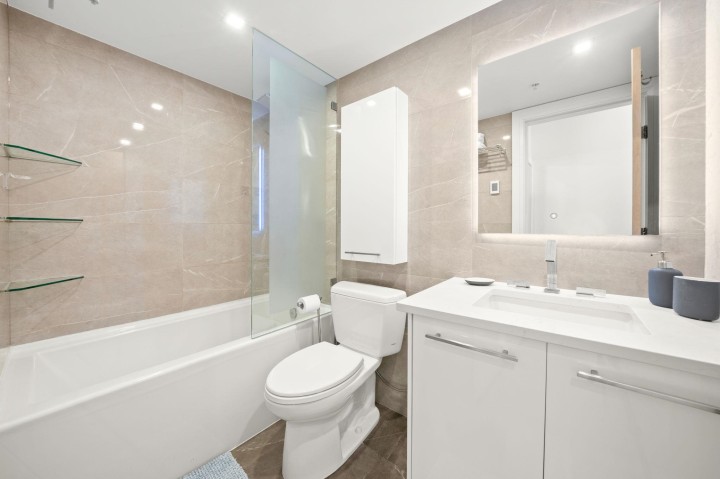 Photo 8 at 3705 - 928 Beatty Street, Yaletown, Vancouver West