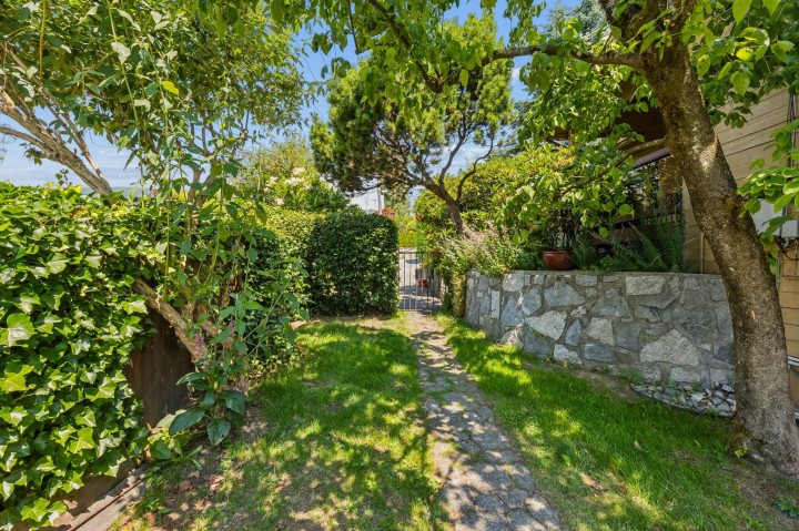 Photo 26 at 1092 Duchess Avenue, Sentinel Hill, West Vancouver