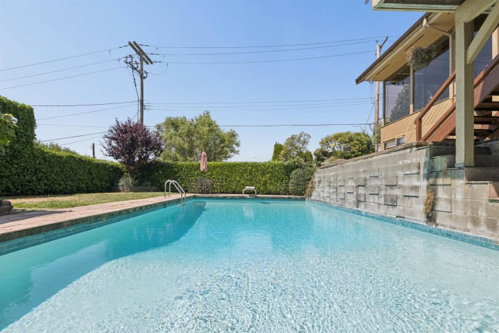 Photo 30 at 1092 Duchess Avenue, Sentinel Hill, West Vancouver