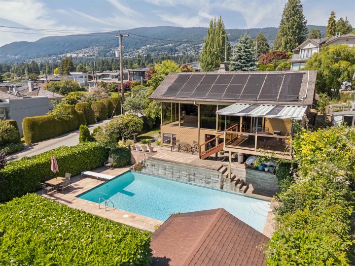 Photo 34 at 1092 Duchess Avenue, Sentinel Hill, West Vancouver