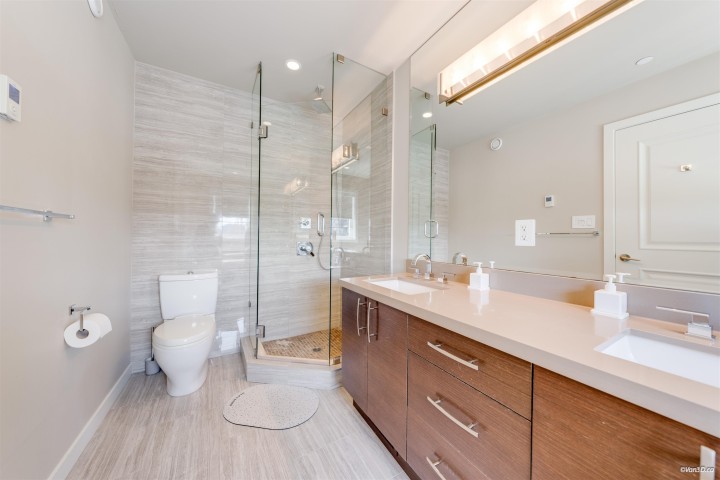 Photo 20 at 453 13th Street, Ambleside, West Vancouver